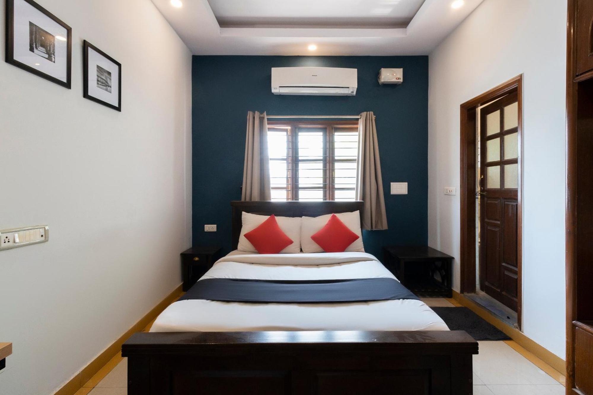 Collection O Victorian Comforts Bangalore Extérieur photo